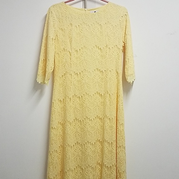 Yellow Dress - Picture 7 of 7